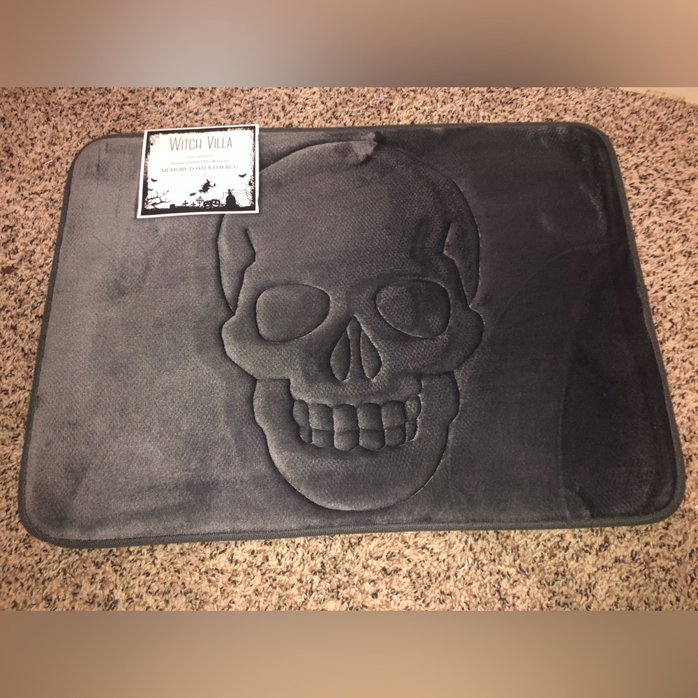 Skull Halloween Bath Rug
